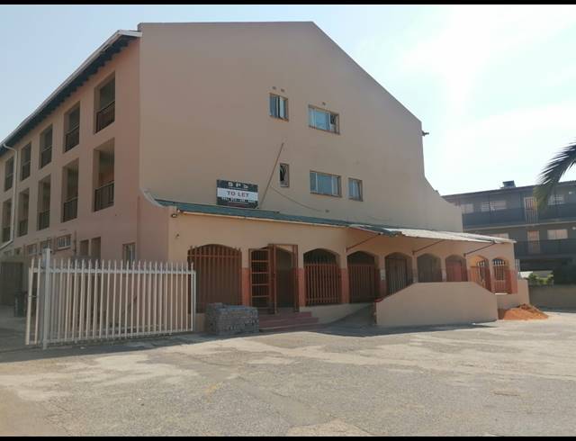 2,206M² APARTMENT BLOCK FOR SALE IN BIRCHLEIGH